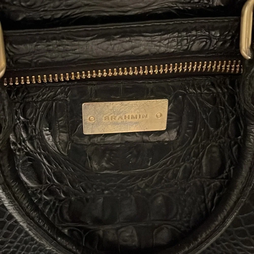 Brahmin bag. - Picture 9 of 13